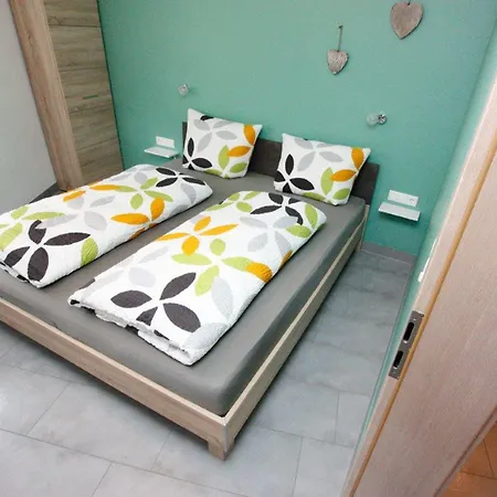 Abendsonne - 8 Gehminuten Zum Ep Holiday home *