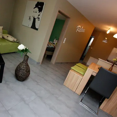 Holiday home Abendsonne - 8 Gehminuten Zum Ep