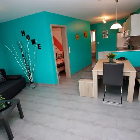 Abendsonne - 8 Gehminuten Zum Ep Nyaraló *