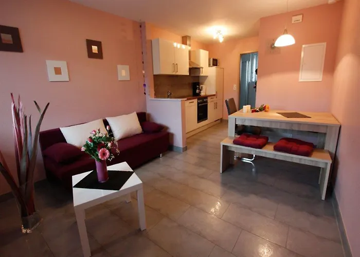 Дом отдыха Abendsonne - 8 Gehminuten Zum Ep Руст